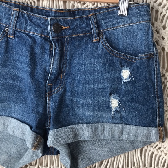 BDG jean shorts sz 28 with roll hem - Picture 2 of 9